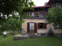 ESINO LARIO resort Ortanella. Aircraft for sale portion of building in the countryside. - 10