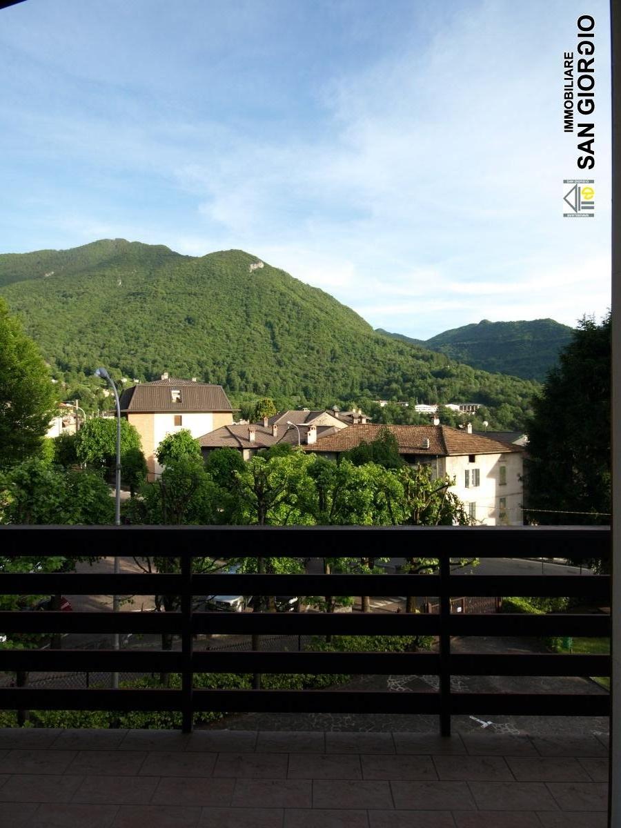 Appartamento ESINO LARIO vendita  Esino Lario  San Giorgio Immobiliare