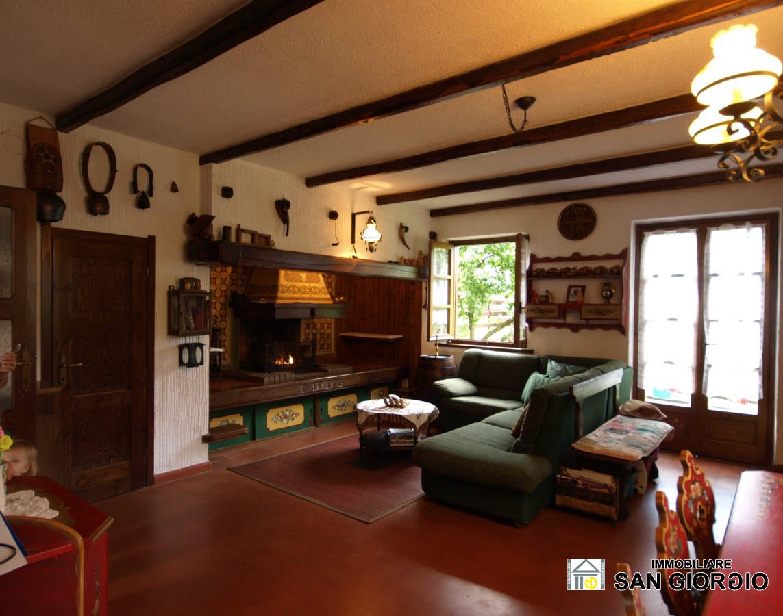 Villa ESINO LARIO vendita  Ortanella  San Giorgio Immobiliare