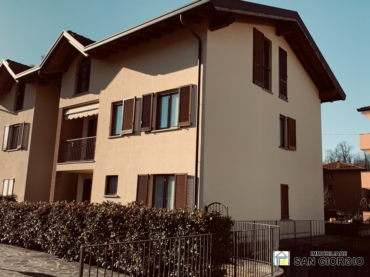 Appartamento OGGIONO vendita  Oggiono  San Giorgio Immobiliare