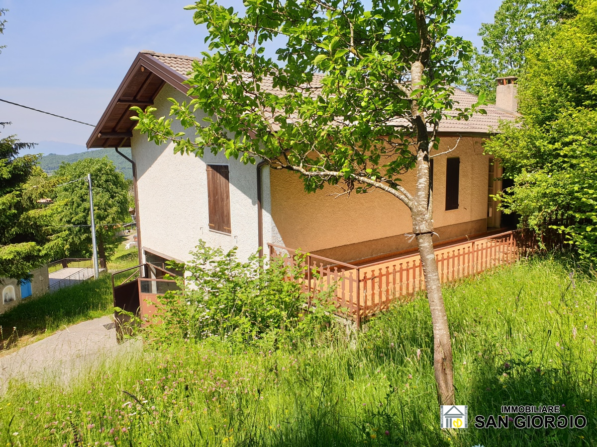 Villa ESINO LARIO vendita  Gromeduccio  San Giorgio Immobiliare
